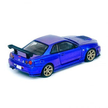 Load image into Gallery viewer, iNNO64 1/64 Nissan Skyline GT-R R34 Midnight Purple II + Random Takara Tomy TsumTsum Car