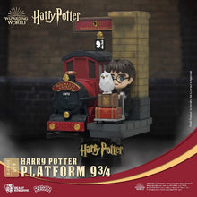 Load image into Gallery viewer, Beast Kingdom D-Stage 099 Diorama Stage Harry Potter: Platform 9 3/4