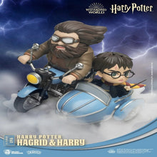 Load image into Gallery viewer, Beast Kingdom D-Stage 098 Diorama Stage Harry Potter: Hagrid and Harry