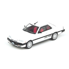 Load image into Gallery viewer, iNNO64 1:64 Nissan Skyline 2000 RS-X Turbo (DR30) White