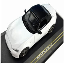 Load image into Gallery viewer, First:43 Models 1:43 Mazda Roadster 2015 White