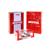 Load image into Gallery viewer, Tarmac Works 1:64 RWB 993 Motul with Oil Can