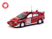 Load image into Gallery viewer, Tarmac Works 1/64 Mitsubishi Lancer Evolution 6.5 Safari Rally 2001 #7 Winner