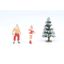 Load image into Gallery viewer, iNNO64 1:64 Nissan Sunny Hakatora "INNO SANTA TRUCK" 2021 X'mas Special Edition