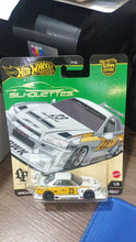 Load image into Gallery viewer, Hot Wheels 1/ 64 Silhouettes SET OF 5
