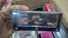 Load image into Gallery viewer, TimeMicro1/64 Beetle Black Apple Figure version - TM646230-1
