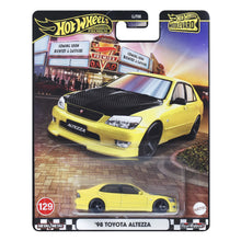 Load image into Gallery viewer, HotWheels Premium Boulevard SET
