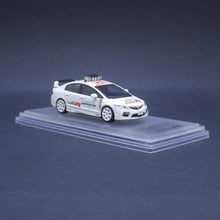 Load image into Gallery viewer, iNNO64 1:64 Honda Civic Type-R FD2 Suzuka Circuit Marshal Car (TYPE-R)
