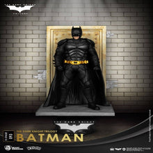 Load image into Gallery viewer, Beast Kingdom D-Stage 093 Diorama Stage The Dark Knight Trilogy - Batman
