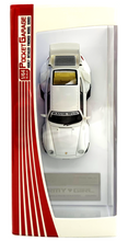 Load image into Gallery viewer, FuelMe 1/64 RWB 911(993) Army Girl Ver. 2 White
