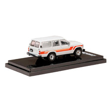 Load image into Gallery viewer, Hobby Japan 1:64 Toyota Land Cruiser 60 GX 1988 White
