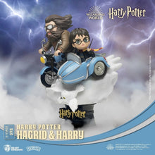 Load image into Gallery viewer, Beast Kingdom D-Stage 098 Diorama Stage Harry Potter: Hagrid and Harry
