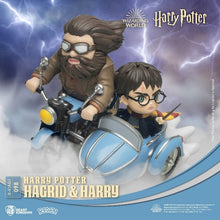 Load image into Gallery viewer, Beast Kingdom D-Stage 098 Diorama Stage Harry Potter: Hagrid and Harry
