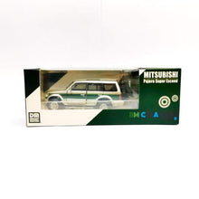 Load image into Gallery viewer, BM Creations Junior 1:64 Mitsubishi Pajero Green Stripe
