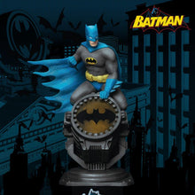 Load image into Gallery viewer, Beast Kingdom D-Stage 034 Diorama Stage Batman
