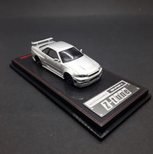 Load image into Gallery viewer, Ignition Model 1:64 Nismo R34 GT-R Z-tune Silver
