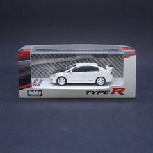 Load image into Gallery viewer, Hobby Japan 1:64 Honda Civic Type R (FD2) 2007 Champion White (Customized Ver.)
