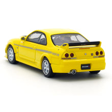 Load image into Gallery viewer, iNNO64 1/64 Nissan Skyline GT-R (R33) Nismo 400R Lightning Yellow
