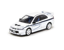 Load image into Gallery viewer, Tarmac Works 1:64 Mitsubishi Lancer Evolution VI / Tuned by Mine's
