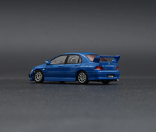 Load image into Gallery viewer, BM Creations Junior 1:64 Mitsubishi Lancer Evolution VII Blue
