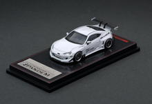 Load image into Gallery viewer, Ignition Model 1:64 IG1750 + IG1744 Pandem Toyota 86 White Mettalic Set

