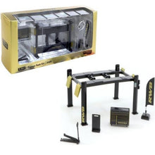 Load image into Gallery viewer, Tarmac Works 1:64 Garage Tools Set RWB

