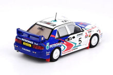 Load image into Gallery viewer, iNNO64 1/64 Mitsubishi Lancer Evolution III #5 Rally of Malaysia without Mud Effect
