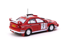 Load image into Gallery viewer, Tarmac Works 1/64 Mitsubishi Lancer Evolution 6.5 Safari Rally 2001 #7 Winner
