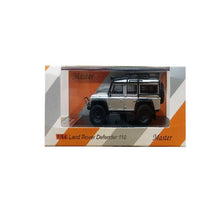 Load image into Gallery viewer, Master 1/64 Land Rover Defender 110 Metallic Silver with Accessories
