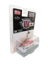 Load image into Gallery viewer, M2 Machines 1/64 1969 Datsun Bluebird 1600SSS - カスタム MJS09
