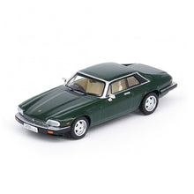 Load image into Gallery viewer, iNNO64 1/64 JAGUAR XJ-S British Racing Green
