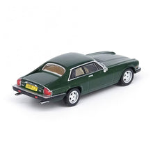 Load image into Gallery viewer, iNNO64 1/64 JAGUAR XJ-S British Racing Green
