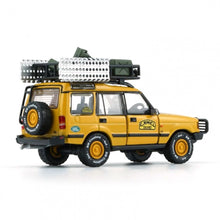 Load image into Gallery viewer, BM Creations 1/64 Land Rover Discovery 1 CAM version w/ accessory RHD
