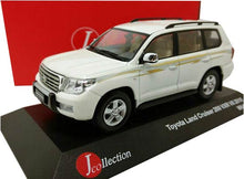 Load image into Gallery viewer, Jcollection 1:43 Toyota Land Cruiser 200 VXR V8 2010 (White/Black/Green)
