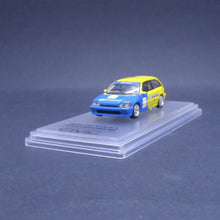 Load image into Gallery viewer, iNNO64 1:64 Honda Civic Si E-AT Gr.A Tuned By Spoon Sports 1985
