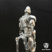 Load image into Gallery viewer, Beast Kingdom DAH-008 Justice League | Cyborg
