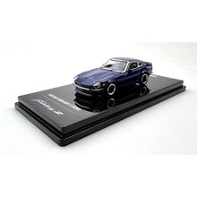 Load image into Gallery viewer, iNNO64 1/64 Nissan Fairlady Z (S30) Dark Blue Metallic
